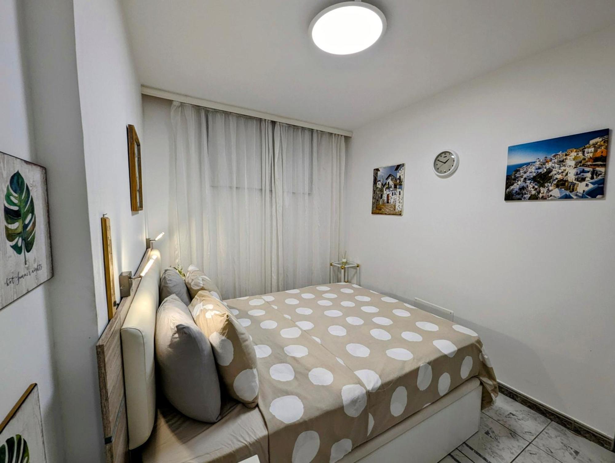 In Americas With Ocean View Apartment *