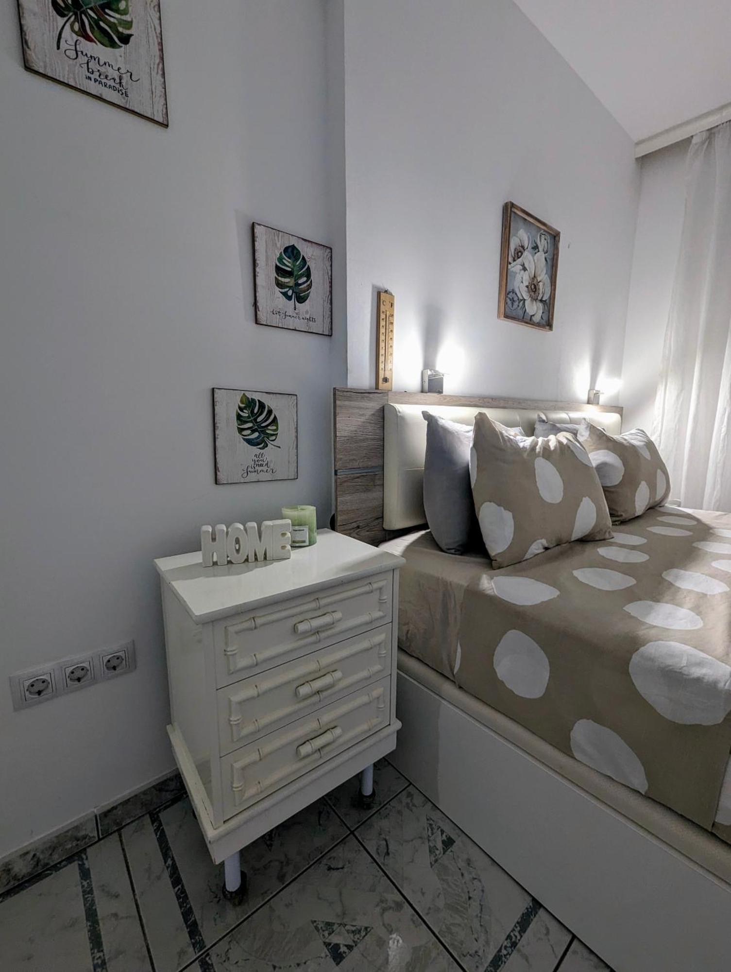 In Americas With Ocean View Apartment *